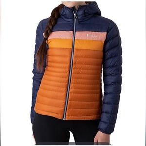 Cotopaxi Women’s Fuego Down Hooded Jacket